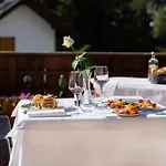 Hotell Bellevue & 4*