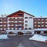 Bellevue & Hotell Cortina dʼAmpezzo