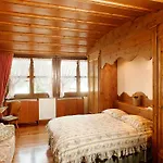Bellevue & 4* Cortina dʼAmpezzo