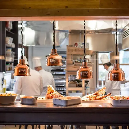 Hotell Bellevue & 4*