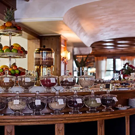 Hotel Bellevue & Cortina d'Ampezzo