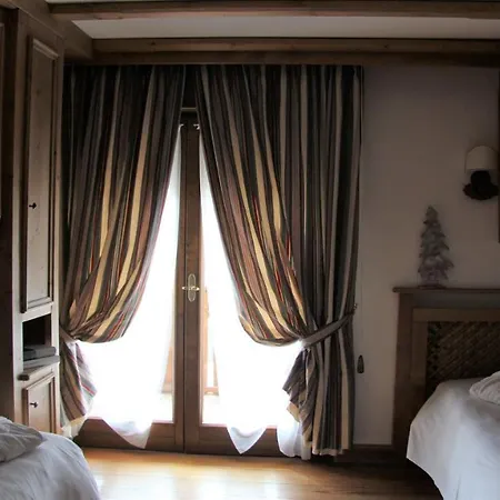 Hotel Bellevue & 4*