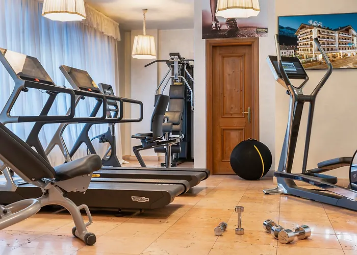 Bellevue & Ξενοδοχείο Κορτίνα Ντ' Αμπέτσο